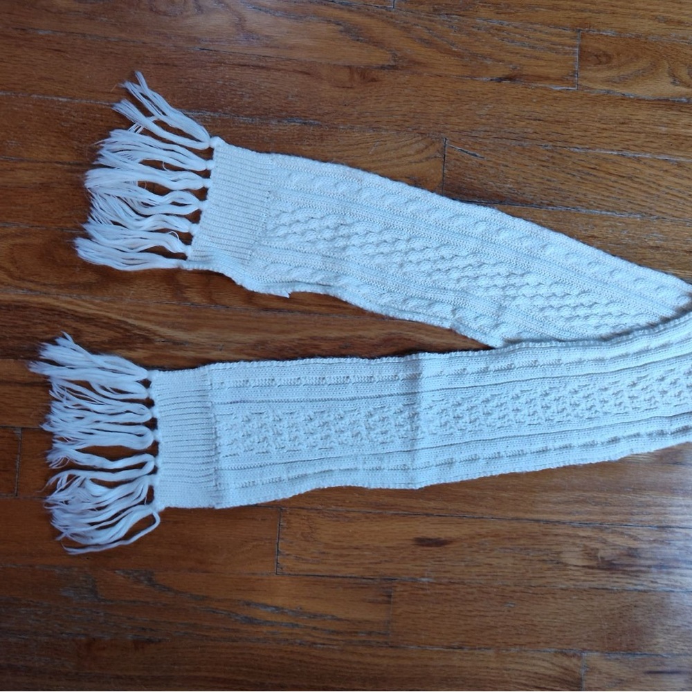 Vintage Talbots kids cream sweater knit scarf